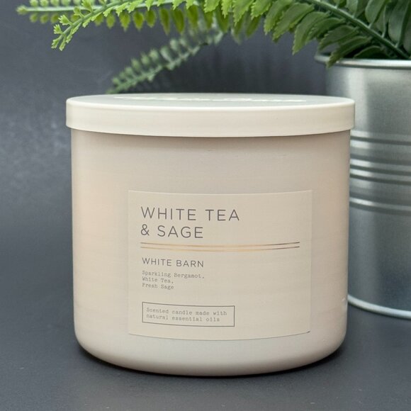 BBW White Tea & Sage White Barn Bath & Body Works 3 Wick Candle - Picture 1 of 10